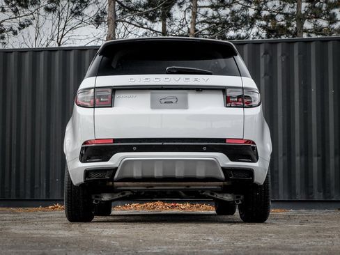 Used 2025 Land Rover Discovery Sport S image 8