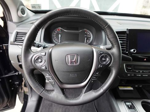 Used 2023 Honda Ridgeline RTL-E image 16