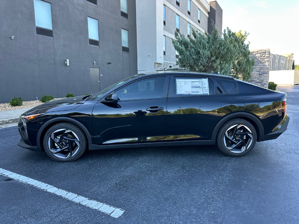 New 2026 Kia K4 EX FWD image 4
