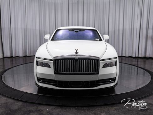Used 2024 Rolls-Royce Spectre w/ Spectre Launch Package image 4