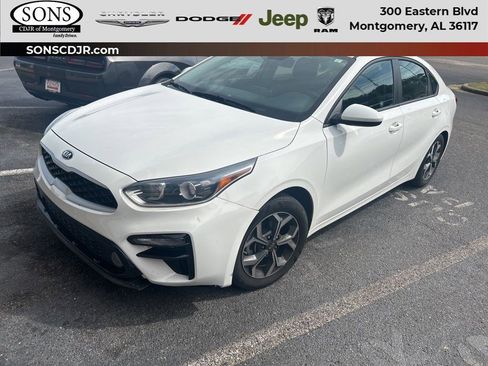 Used 2019 Kia Forte LXS image 1