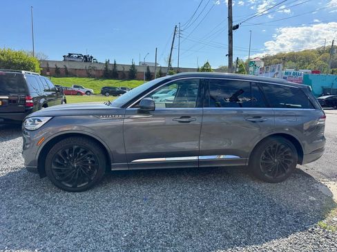 Used 2021 Lincoln Aviator Reserve w/ Equipment Group 210A image 8