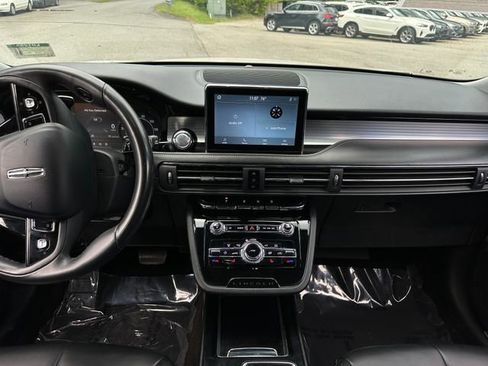 Used 2021 Lincoln Corsair FWD image 17