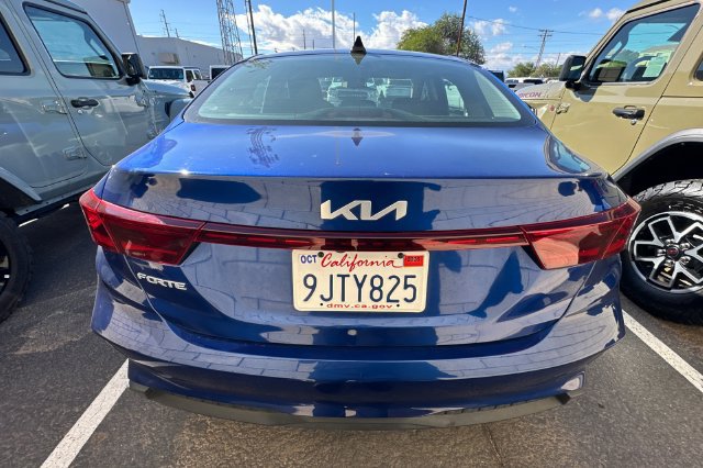 Used 2024 Kia Forte LXS w/ LXS Technology Package FWD image 5