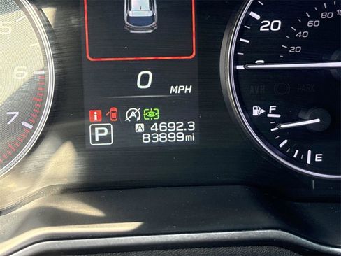 Used 2020 Subaru Outback Limited w/ Popular Package #2 image 32