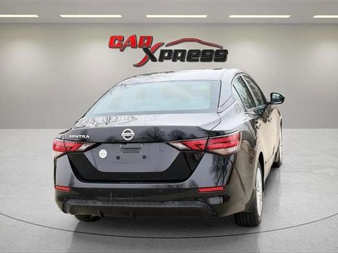 Used 2021 Nissan Sentra S image 8