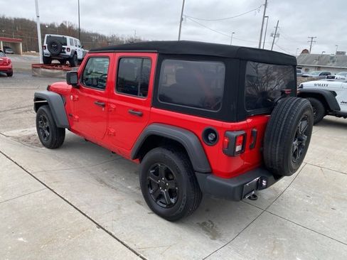 Used 2021 Jeep Wrangler Unlimited Sport image 6