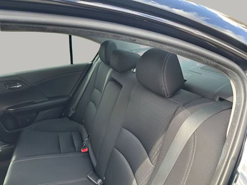 Used 2015 Honda Accord Sport image 19