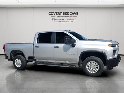 Used 2023 Chevrolet Silverado 2500 Custom w/ Custom Value Package image 12