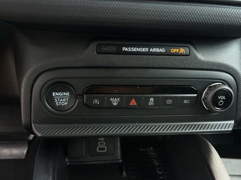 Used 2025 Ford Bronco Sport Big Bend w/ Convenience Package AWD/4WD image 24