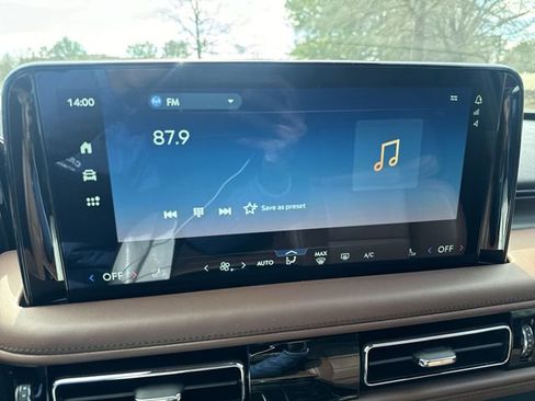 New 2026 Lincoln Aviator Reserve image 16