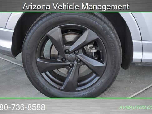 Used 2020 Audi Q3 2.0T Premium AWD/4WD image 35
