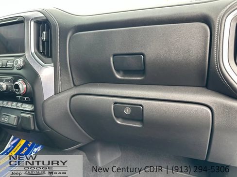 Used 2020 GMC Sierra 1500 SLT w/ Driver Alert Package II AWD/4WD image 25