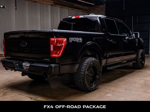 Used 2022 Ford F150 XLT w/ Equipment Group 302A High AWD/4WD image 9