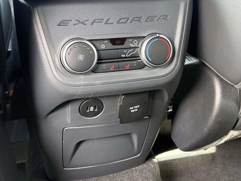 Used 2025 Ford Explorer ST w/ Sun And Sound Package AWD/4WD image 13