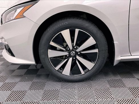 Certified 2022 Nissan Altima 2.5 SL image 8