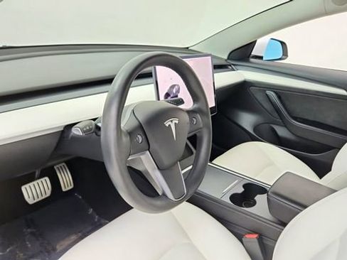 Used 2022 Tesla Model 3 Performance AWD/4WD image 18
