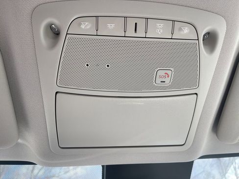 Certified 2022 Nissan Rogue Sport SL image 28