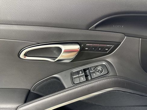 Certified 2017 Porsche 911 Carrera S RWD image 33