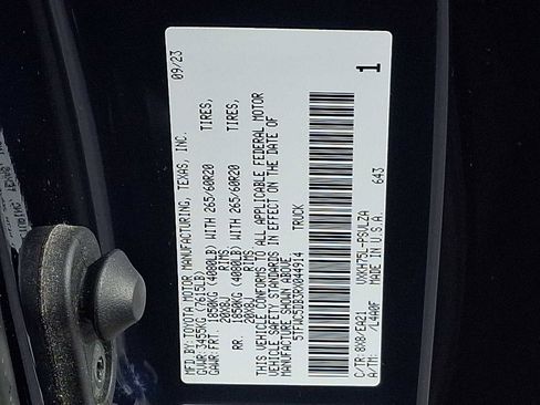 Used 2024 Toyota Tundra Limited image 29