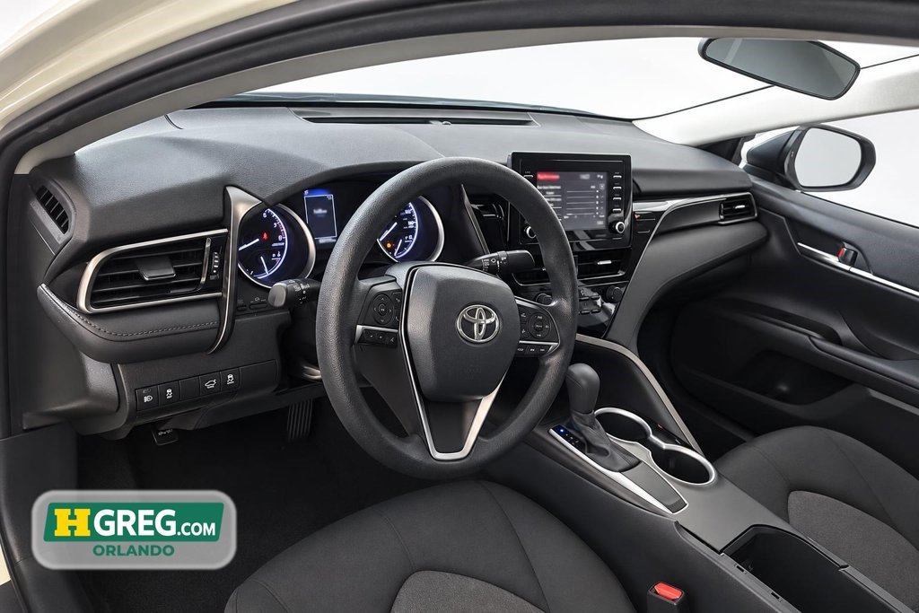 Used 2021 Toyota Camry LE FWD image 13