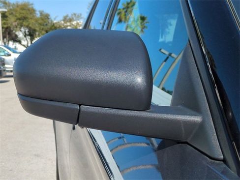 Certified 2022 Ford Explorer XLT image 12