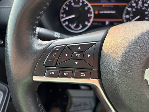 Used 2023 Nissan Sentra SV w/ All-Weather Package FWD image 11