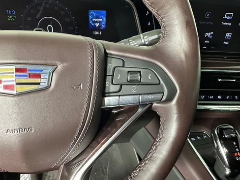 Used 2023 Cadillac Escalade Sport Platinum w/ LPO, ONYX Package AWD/4WD image 14