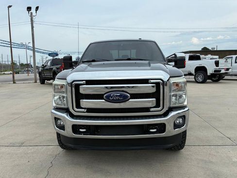 Used 2016 Ford F250 Lariat w/ Chrome Package AWD/4WD image 3