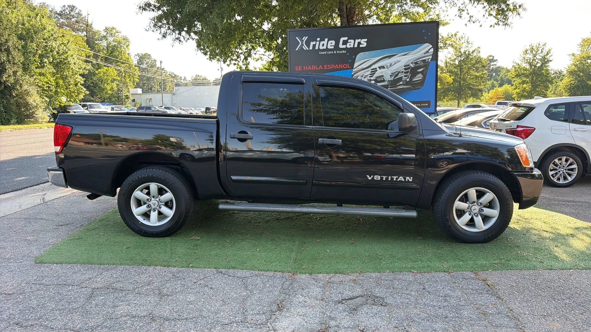 Used 2009 Nissan Titan SE RWD image 7