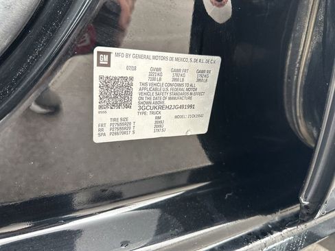 Used 2018 Chevrolet Silverado 1500 LT w/ Texas Edition image 46