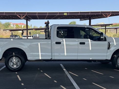 Used 2019 Ford F250 XL w/ Power Equipment Group RWD image 6
