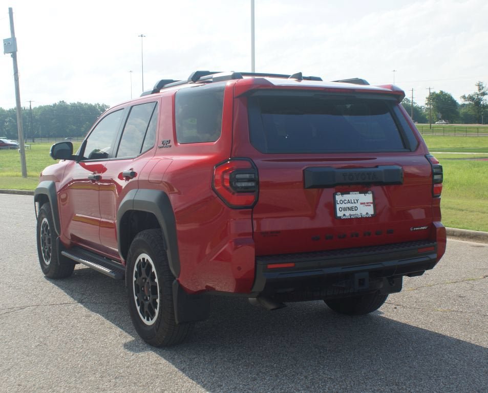 Used 2025 Toyota 4Runner TRD Off-Road Premium AWD/4WD image 16