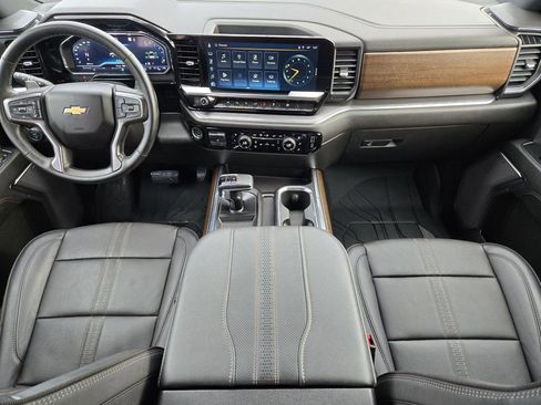 Used 2023 Chevrolet Silverado 1500 High Country w/ Technology Package image 24