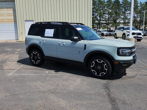 Certified 2023 Ford Bronco Sport Outer Banks AWD/4WD image 14