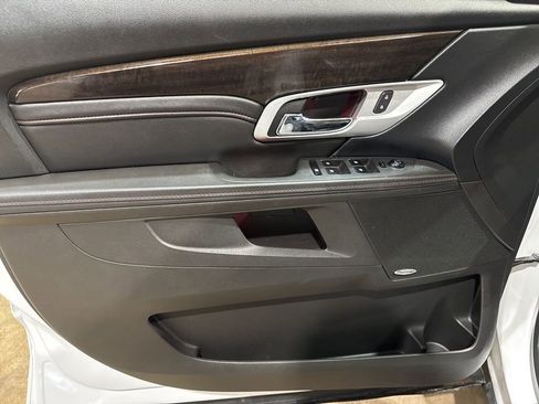 Used 2013 GMC Terrain Denali w/ Cargo Package image 14