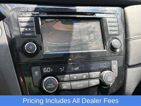 Used 2020 Nissan Rogue SL w/ Premium Package AWD/4WD image 11