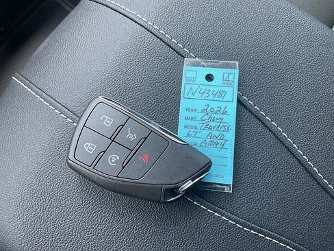 New 2026 Chevrolet Traverse LT image 29