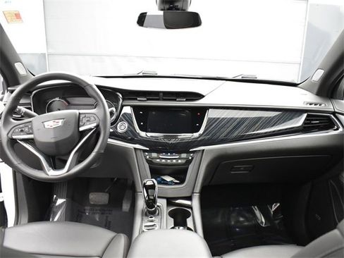 Used 2023 Cadillac XT6 Premium Luxury w/ LPO, Floor Liner Package image 10