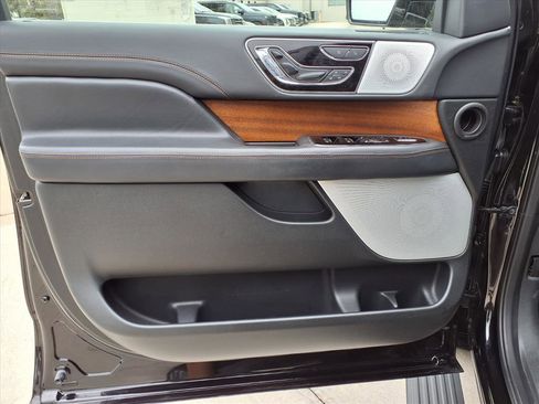 Used 2023 Lincoln Navigator L Black Label image 22