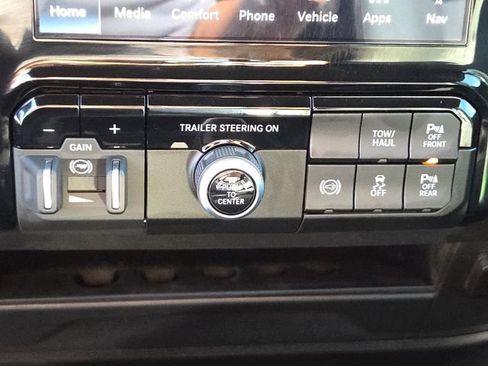 Used 2025 RAM 2500 Tradesman image 22