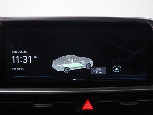 Used 2025 Hyundai Ioniq 6 SE RWD image 26