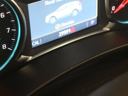 Used 2024 Chevrolet Equinox Premier AWD/4WD image 20