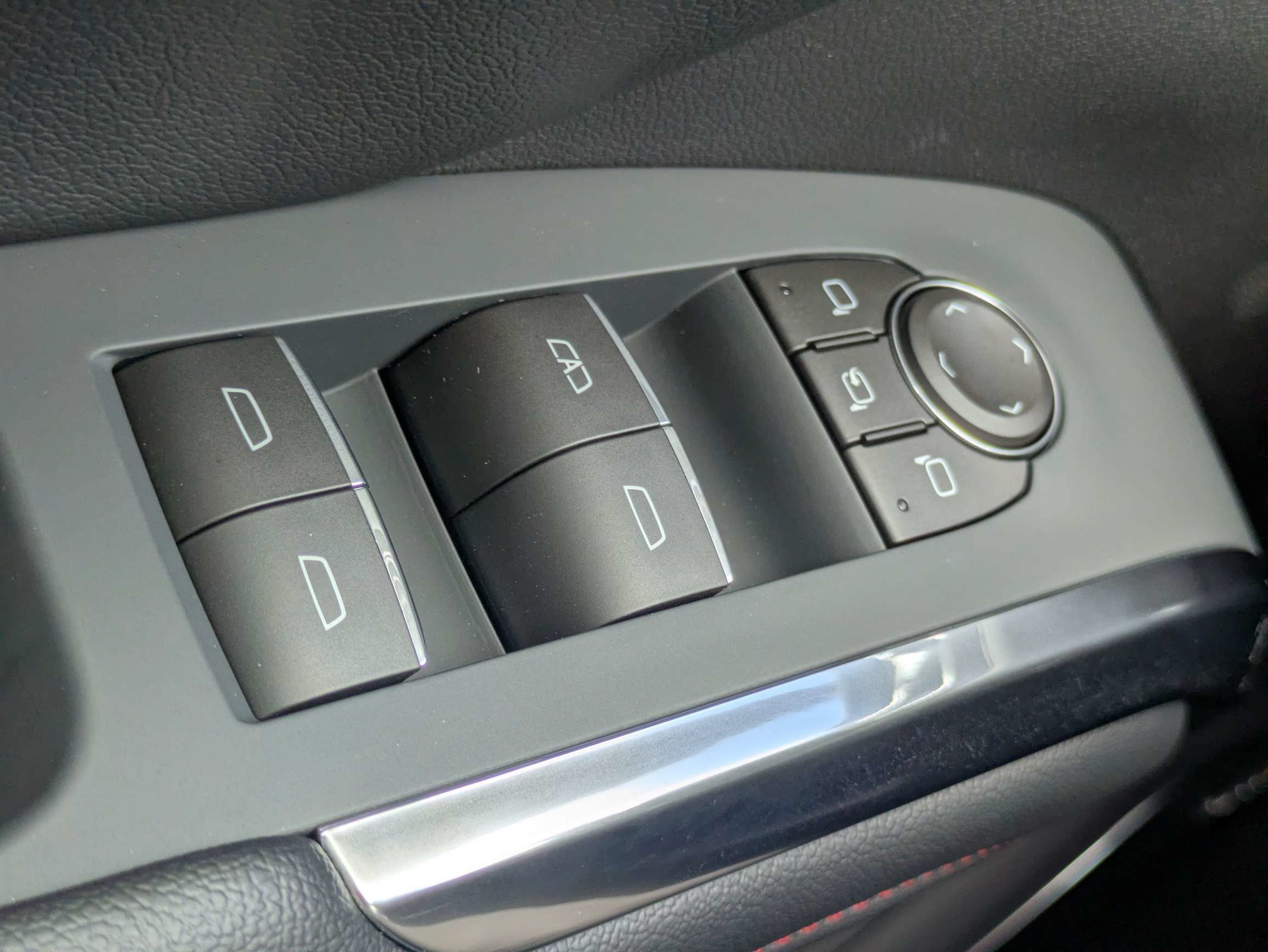 New 2026 Chevrolet Traverse RS FWD image 16