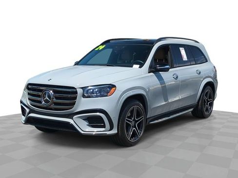 Used 2024 Mercedes-Benz GLS 450 4MATIC image 1