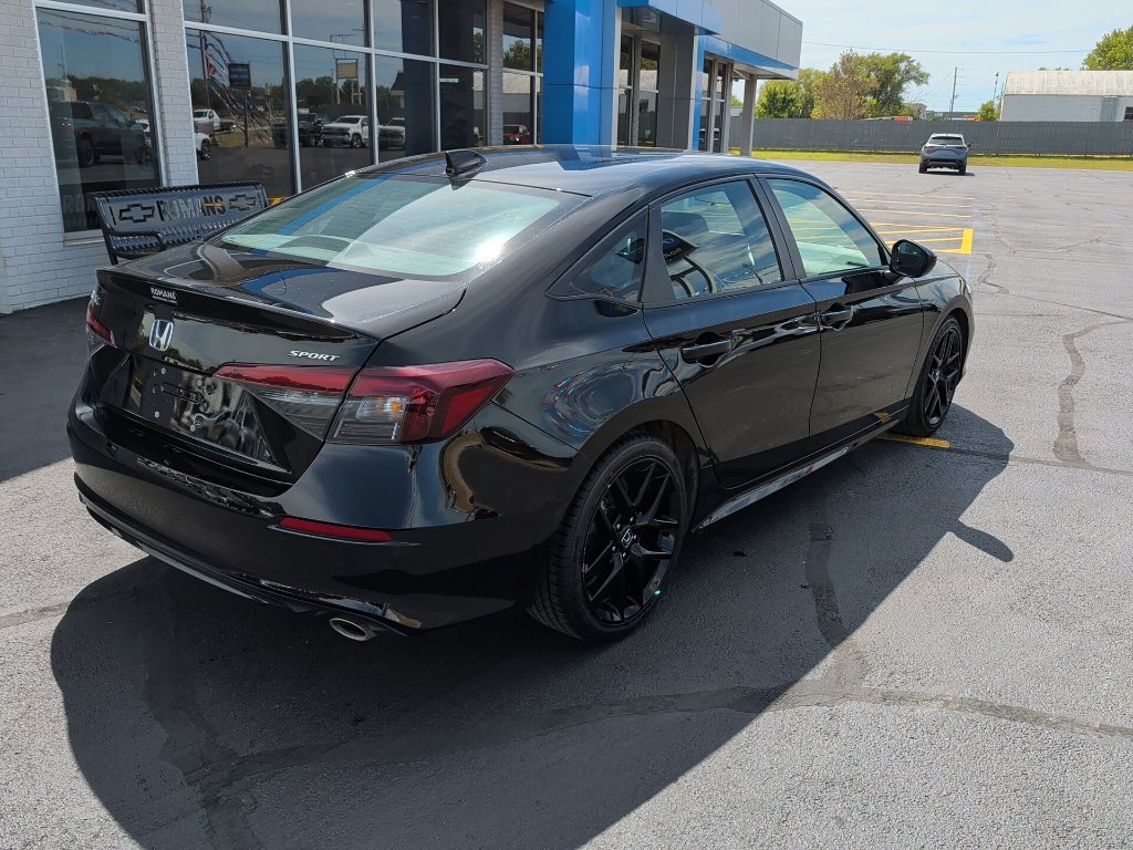 Used 2025 Honda Civic Sport image 6