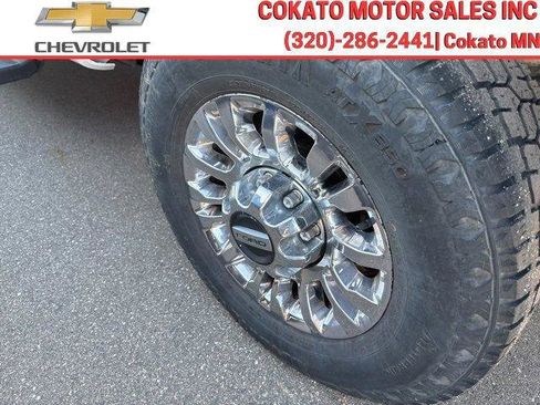 Used 2020 Ford F350 Lariat w/ Chrome Package image 10