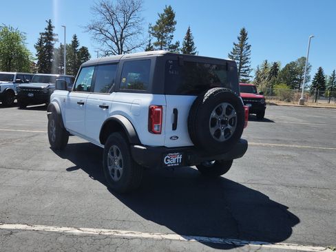 New 2026 Ford Bronco Big Bend AWD/4WD image 9