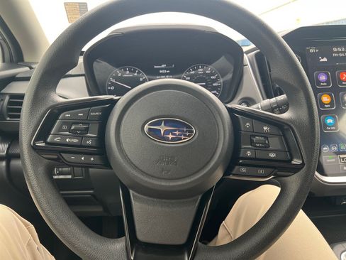Used 2025 Subaru Crosstrek 2.5i Premium AWD/4WD image 25