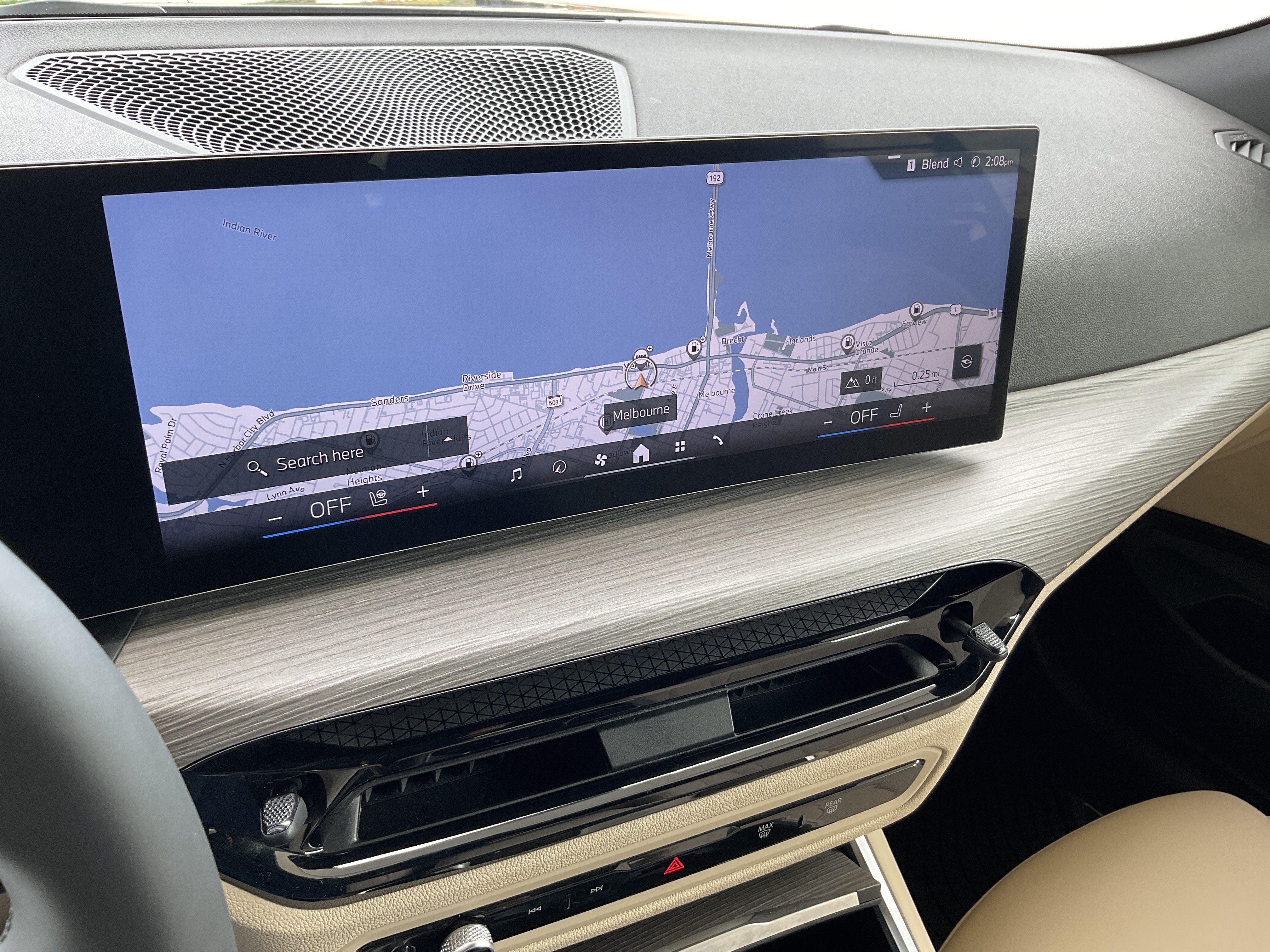 Certified 2025 BMW 430i xDrive Convertible w/ Premium Package AWD/4WD image 23